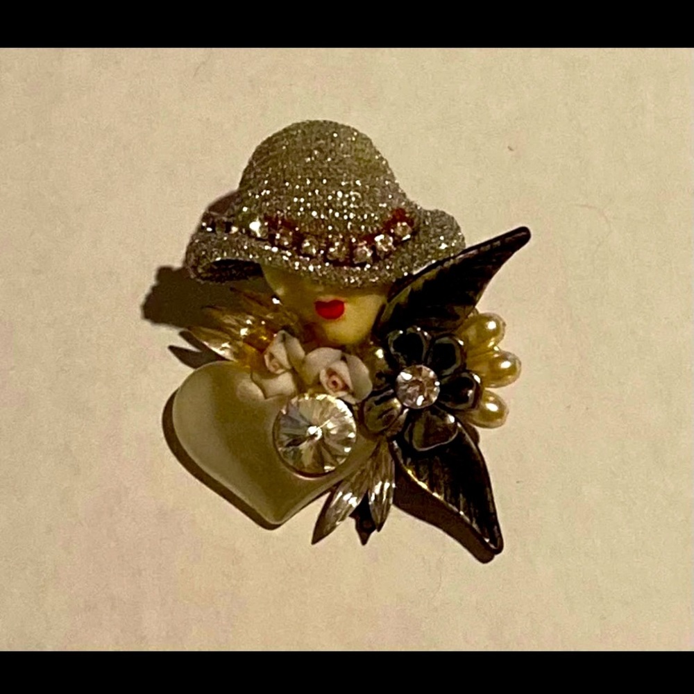 Brooch - Picture 2 of 5